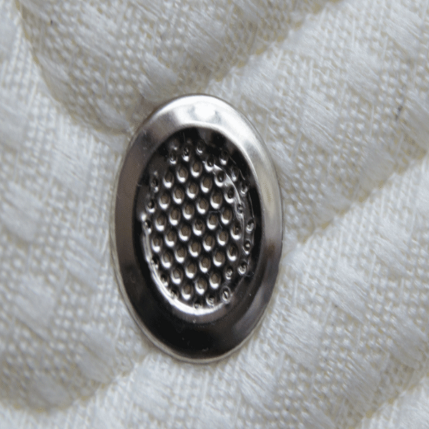 Matratze Universal Byfarm – Im Hotelbett: komfortable Ausstattung fuer zufriedene Gaeste in der Schweiz.