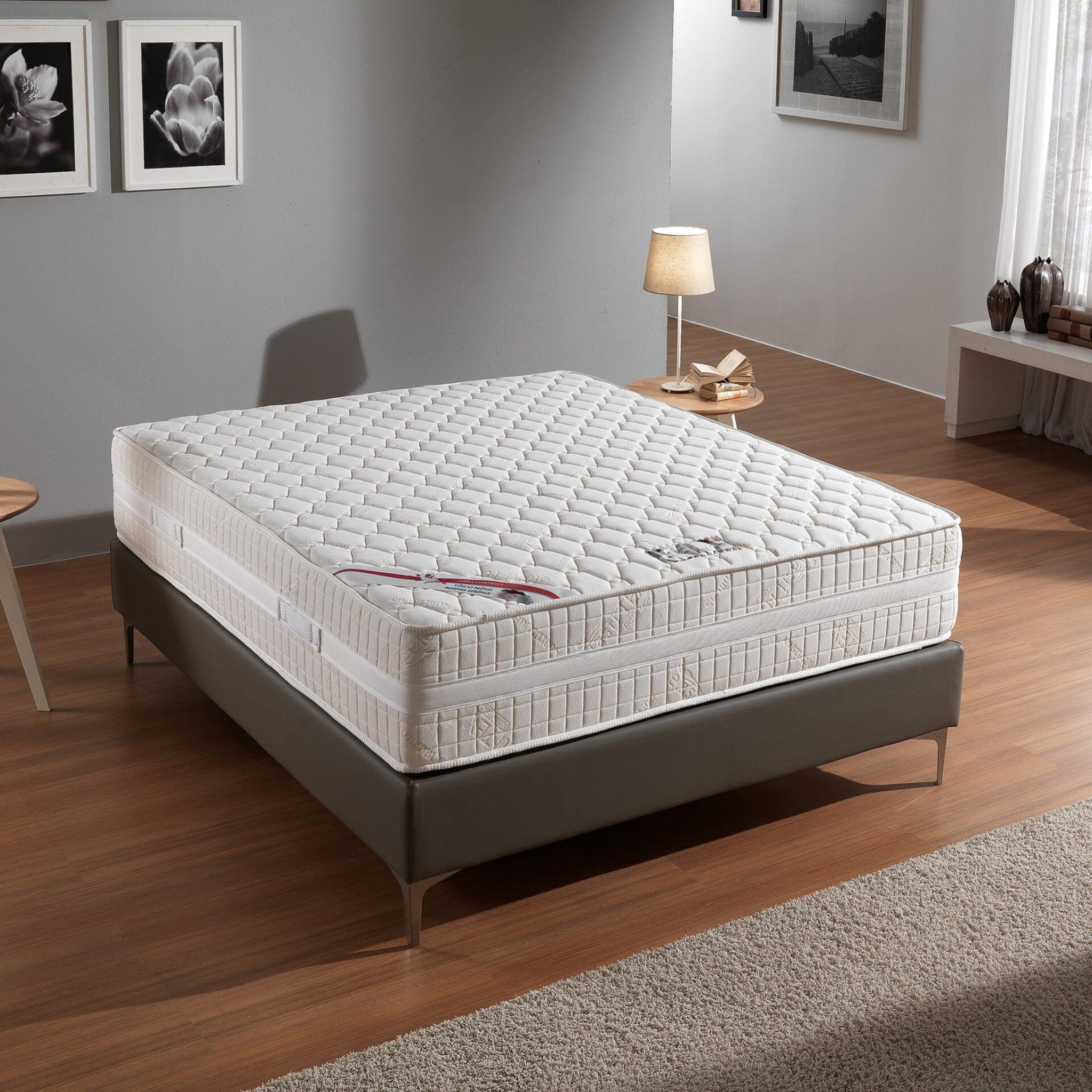 Matratze Costa Smeralda – Hauptansicht: hochwertige Hotelausstattung fuer erholsamen Gaesteschlaf in Hotels und Unterkuenften in der Schweiz.