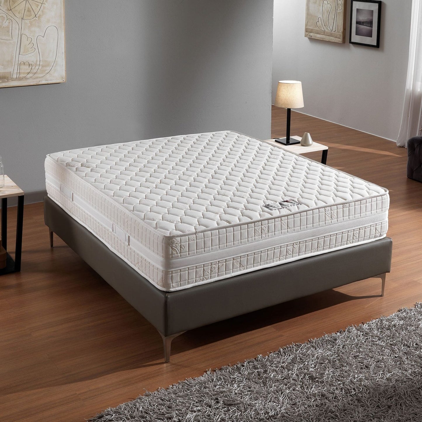 Matratze Firenze – Hauptansicht: hochwertige Hotelausstattung fuer erholsamen Gaesteschlaf in Hotels und Unterkuenften in der Schweiz.