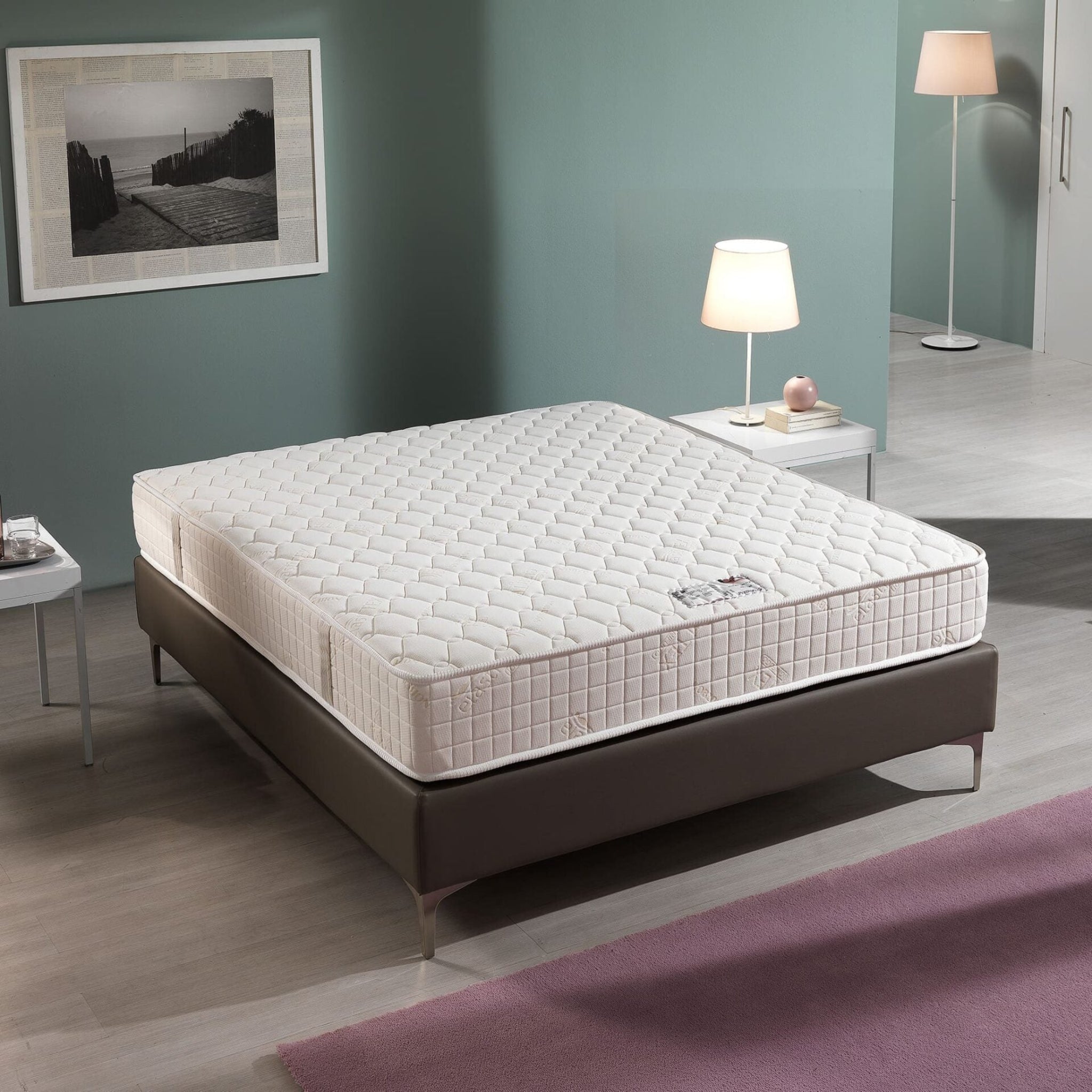 Matratze Maratea – Hauptansicht: hochwertige Hotelausstattung fuer erholsamen Gaesteschlaf in Hotels und Unterkuenften in der Schweiz.