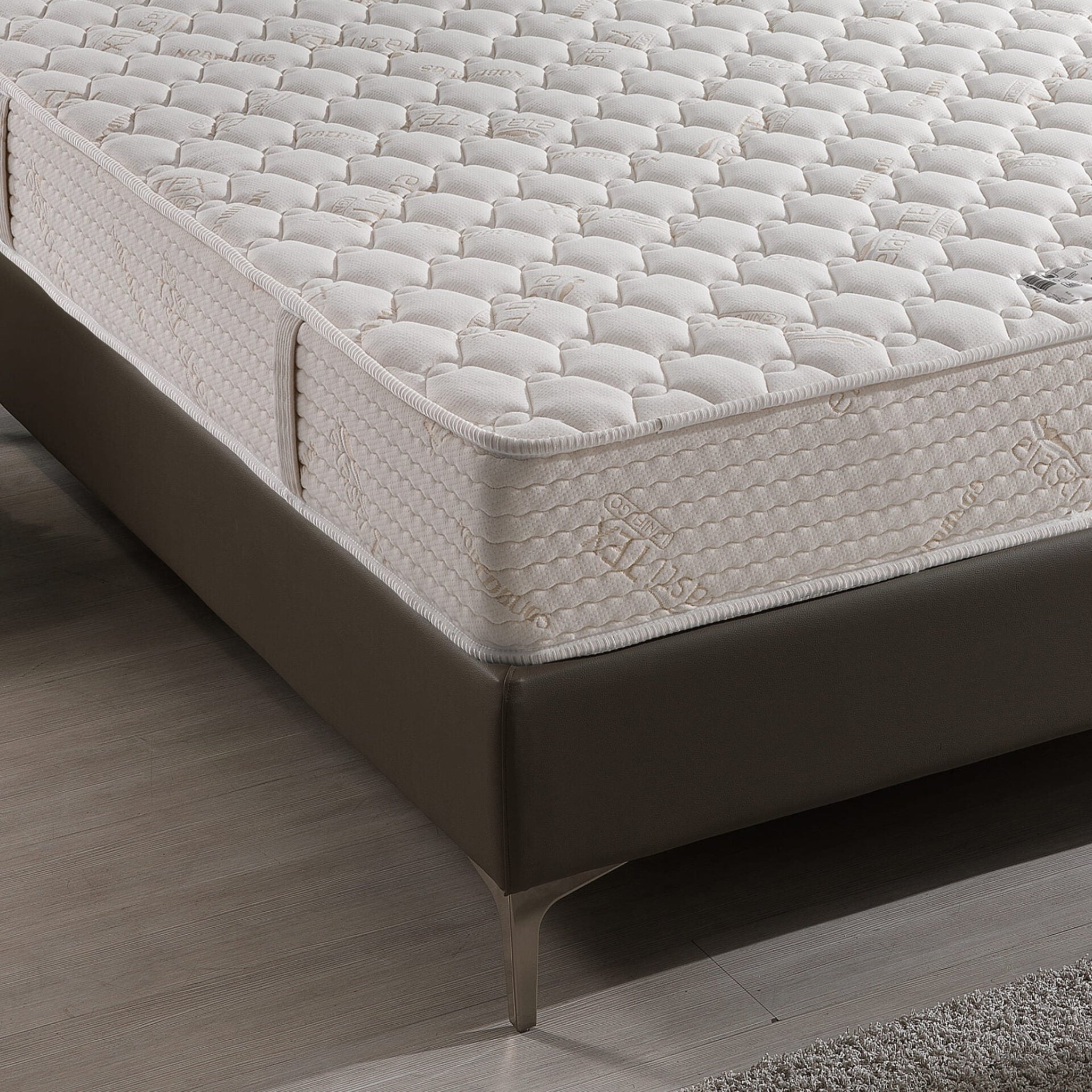 Matratze Vieste – Seitenansicht: professioneller Komfort fuer Hotels, Pensionen und Berghuetten.