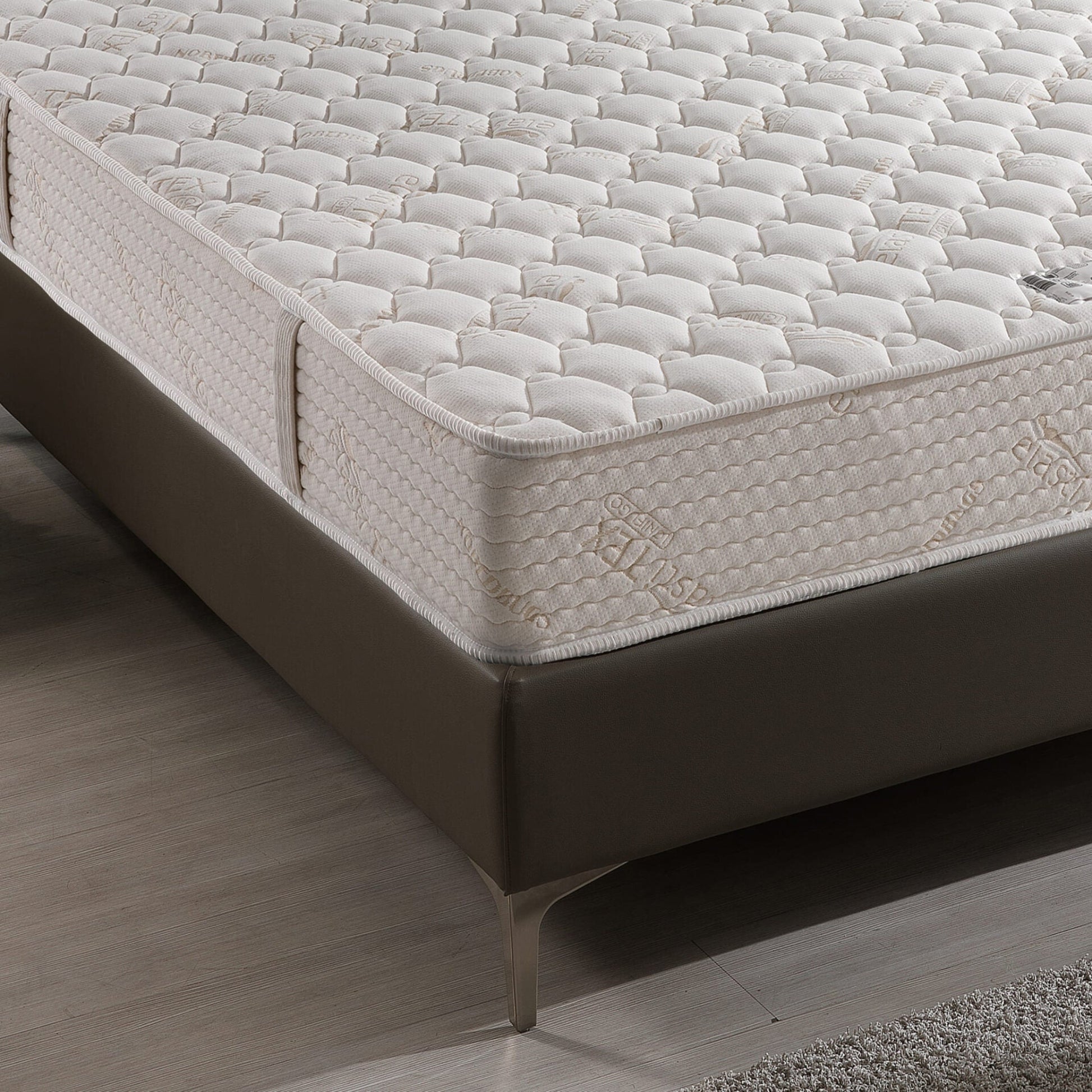 Matratze Vieste – Seitenansicht: professioneller Komfort fuer Hotels, Pensionen und Berghuetten.