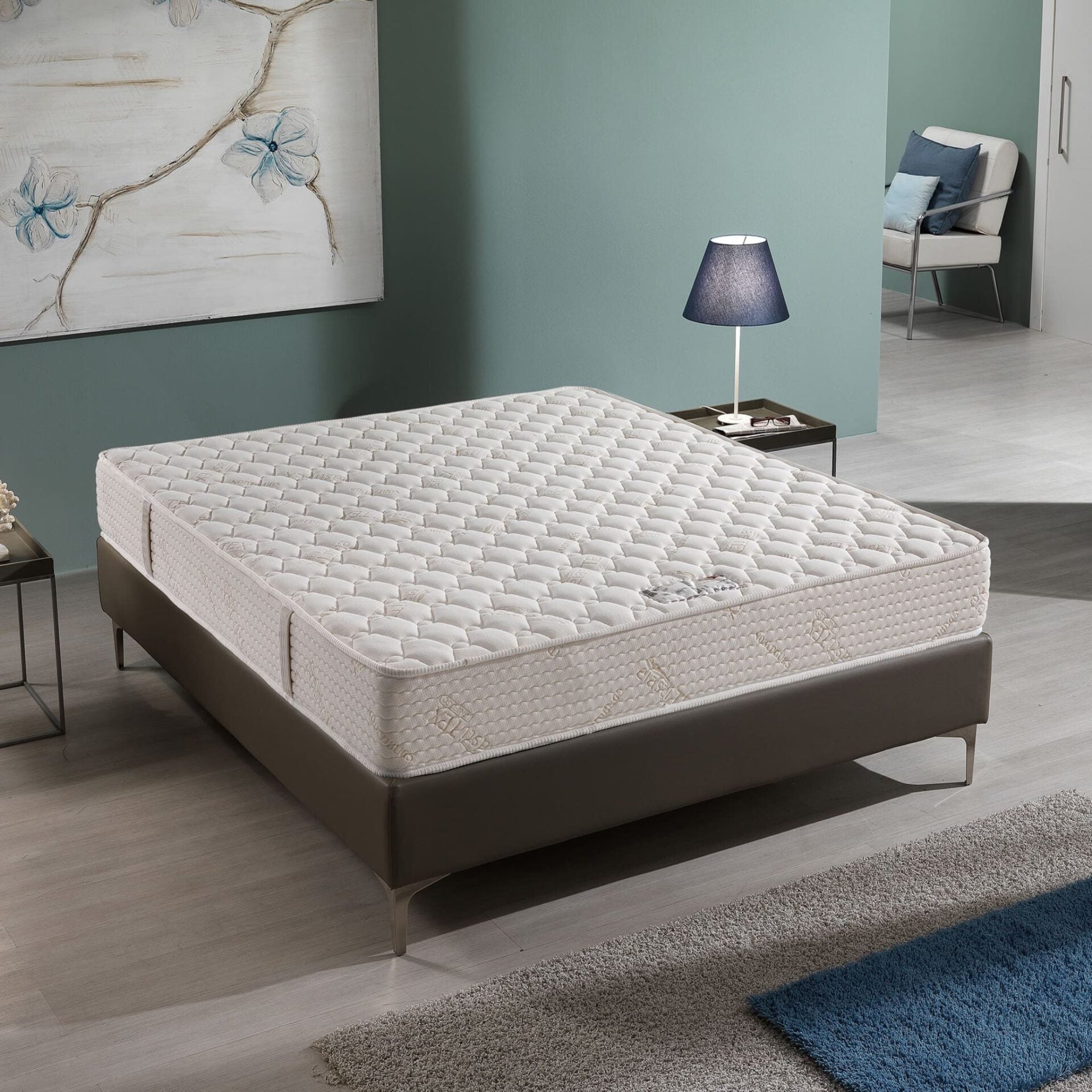 Matratze Vieste – Hauptansicht: hochwertige Hotelausstattung fuer erholsamen Gaesteschlaf in Hotels und Unterkuenften in der Schweiz.