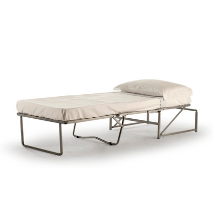 Schlafsessel RAVELLO – Detailaufnahme: pflegeleicht, langlebig und ideal fuer den intensiven Einsatz.