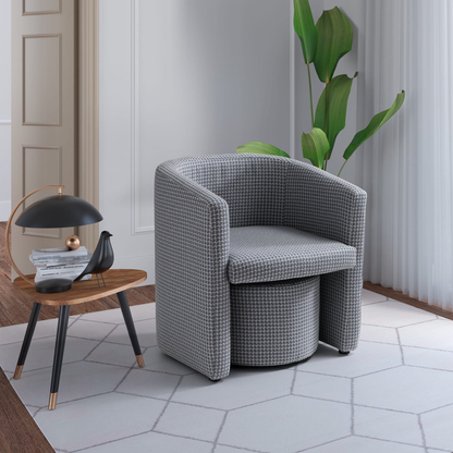 Sessel MARGOT – Hauptansicht: hochwertige Hotelausstattung fuer erholsamen Gaesteschlaf in Hotels und Unterkuenften in der Schweiz.